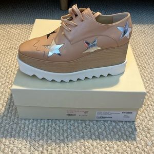 Stella McCartney Nude Pink Platform Elyse Derby with Silver Star Appliqués